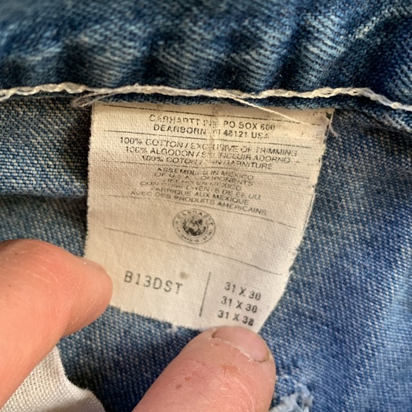 COPY—Cotton Carhartt Work Wear for Women Flare Leg 31 x 30 - Picture 3 of 10